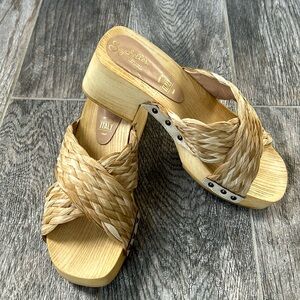 Seychelle’s Warm Waters Natural Raffia Sandals, Women’s Size 8